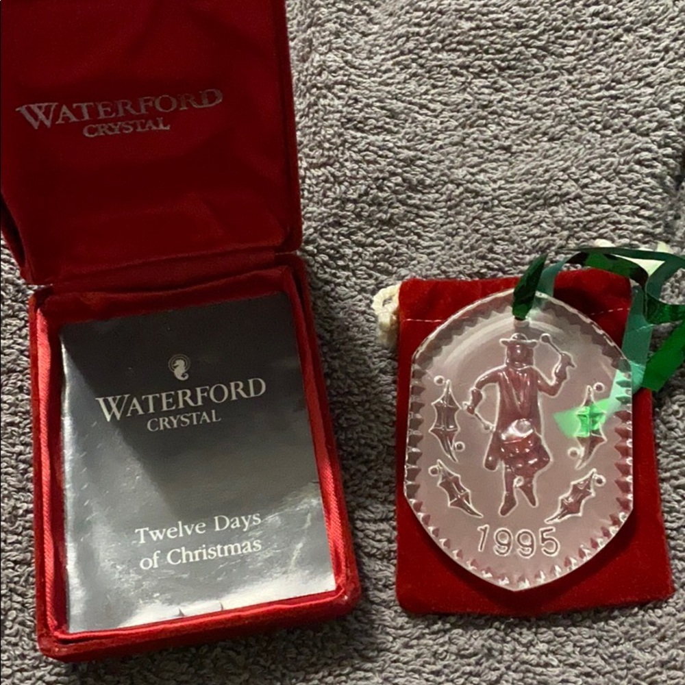 1995 waterford crystal ornament